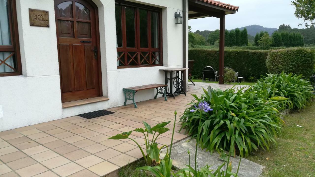 Apartamentos El Cueto Oviñana 外观 照片